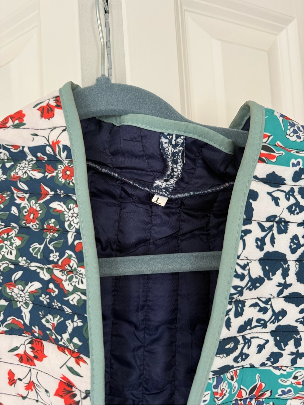 Quilted jacket - Picture 2 of 4